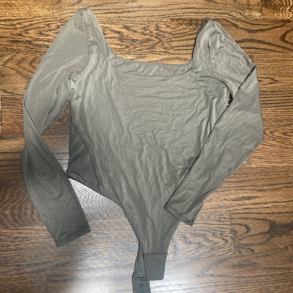NWT Lululemon Wundermost Square-Neck Body Suit Size Large